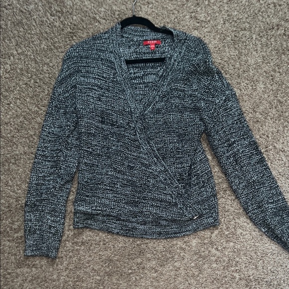 Guess Black and Gray V-Neck Sweater - Picture 1 of 4